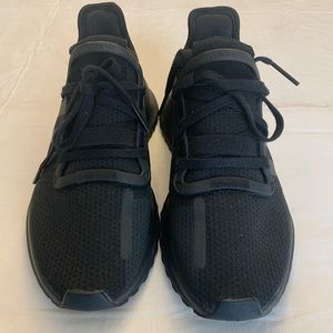ADIDAS U_PATH RUN SHOES SIZE 5.5 UNISEX KIDS